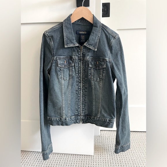 Abercrombie & Fitch Classic Zip Jean Jacket - Picture 1 of 2